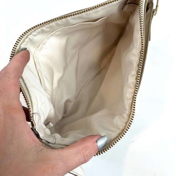 Coach | Signature Tan Cream Crossbody - Picture 5 of 7